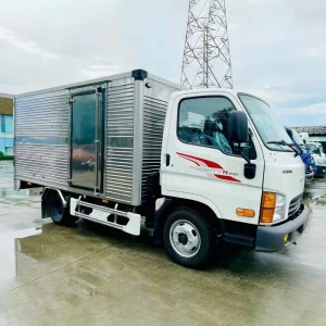 Xe tải Hyundai Mighty N250 2.5 tấn thùng kín