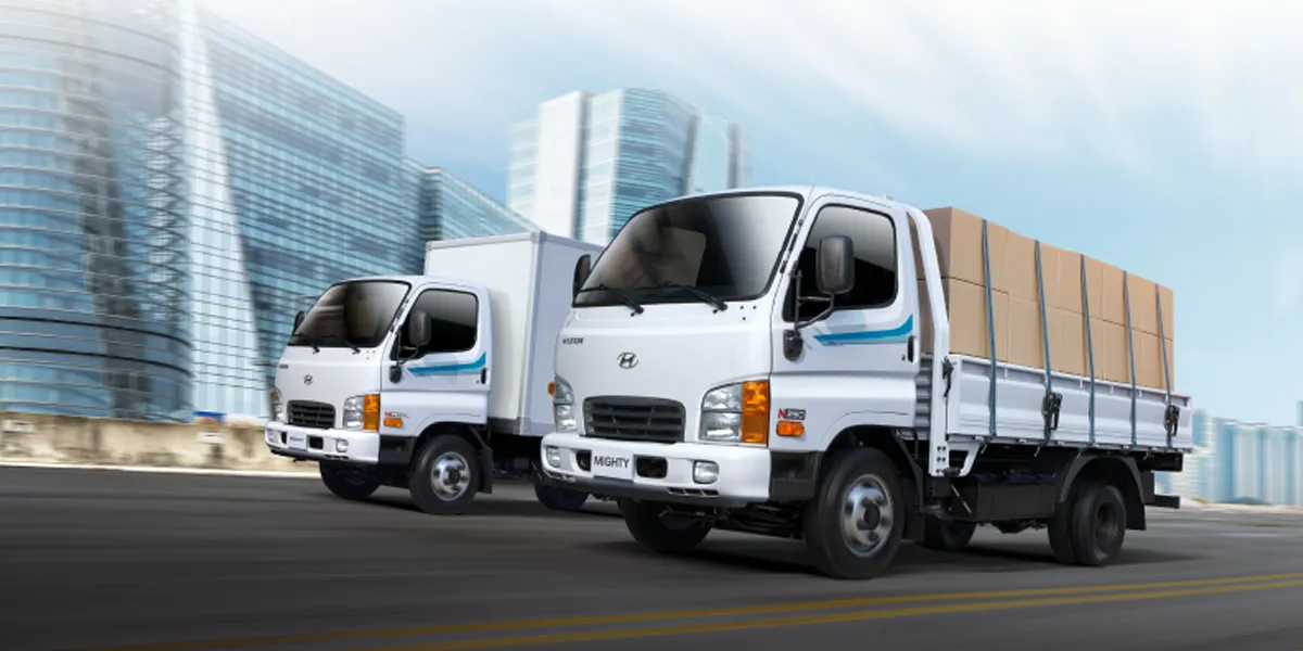 Xe tải Hyundai Mighty N250SL 2.4 tấn thùng khung mui 4.5m