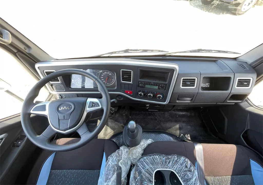 Xe tải Jac 1.99 tấn H200 Euro 5