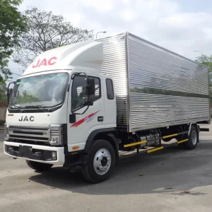 Xe tải JAC N900S Plus E5 tải trọng 9 tấn thùng kín